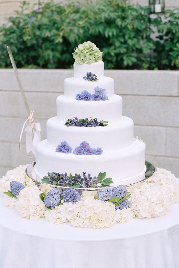 23-korean-wedding-cake-britt-chudleigh