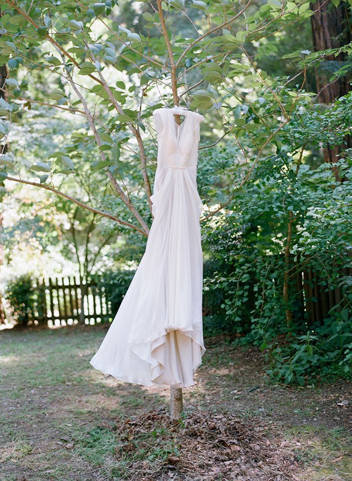 3-elizabeth-messina-wedding-gown