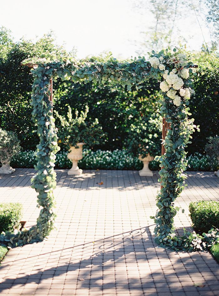 7-elegant-garden-wine-country-wedding