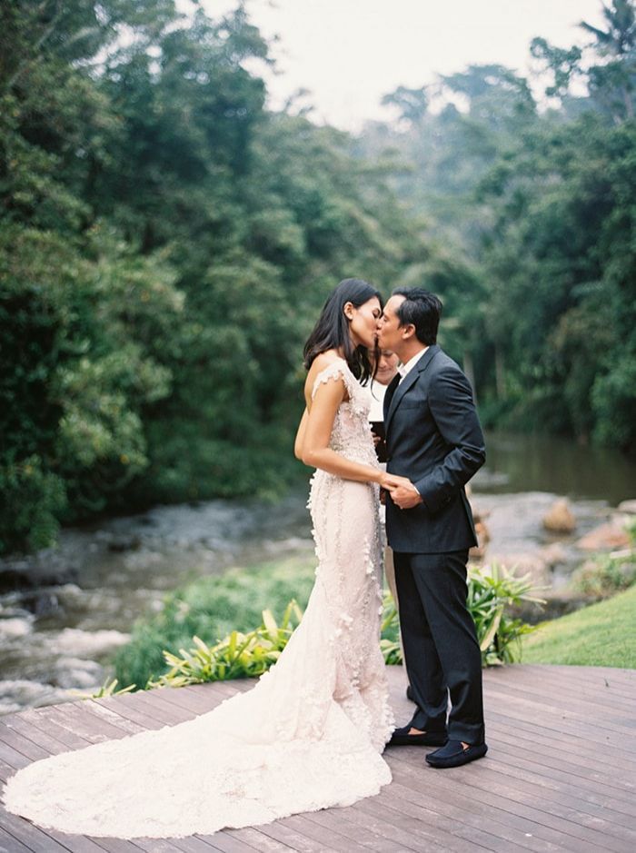 8-rainforest-destination-wedding