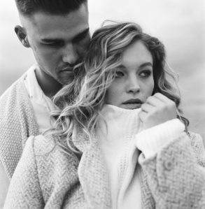 Lexi-Marie-Photography-Modern-Romance-05 | PreOwned Wedding Dresses