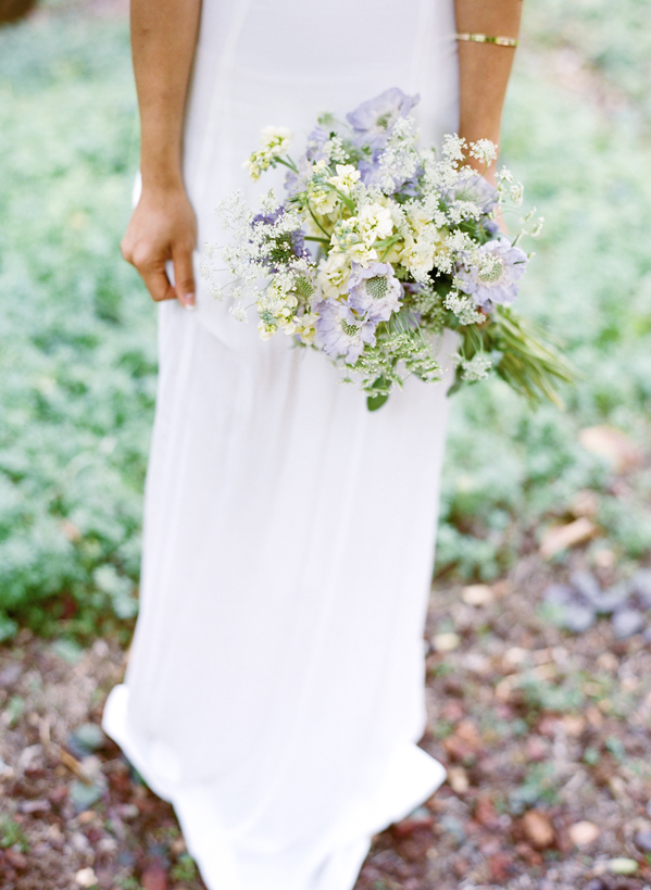 austin-gros-california-wedding-scabiosa-bouquet5