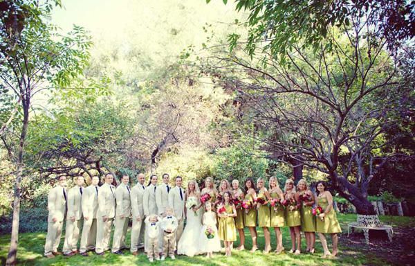 backyard-wedding-reception