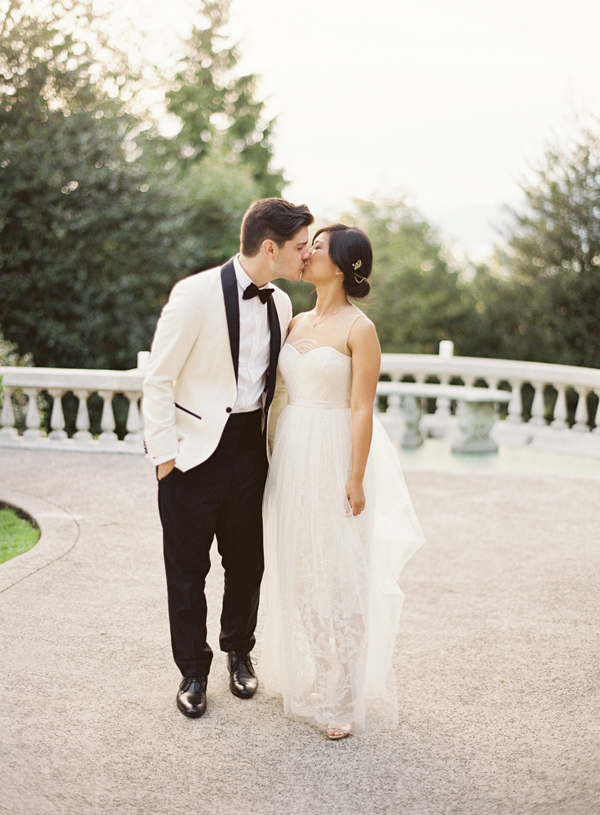 black-and-white-wedding-colors