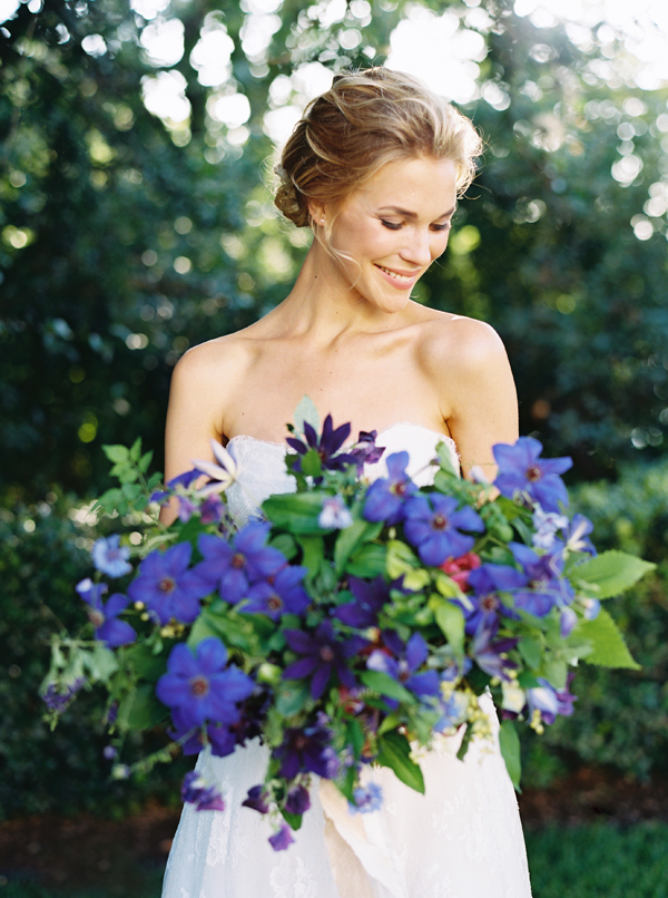 blue-wedding-ideas-bouquet