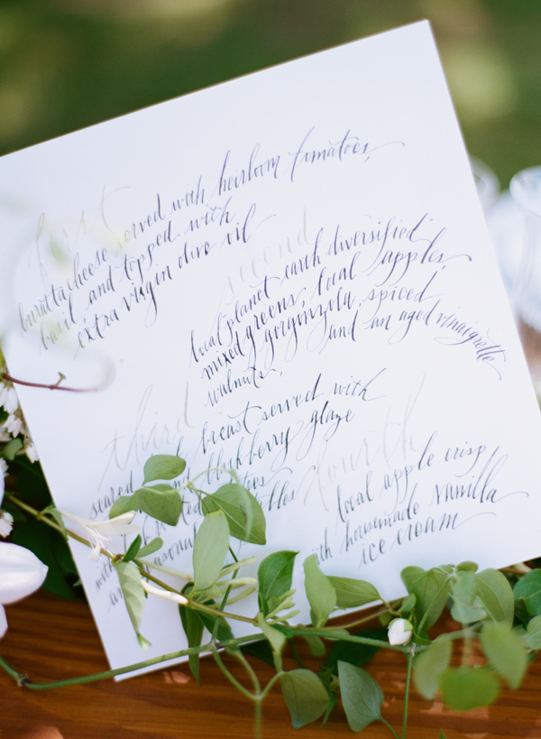 calligraphy-wedding-invitation-menu-ideas