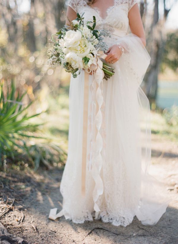Claire Pettibone Dress Veil Ivory Bouquet Ribbons