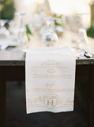 cloth-wedding-menu-with-gold-calligraphy
