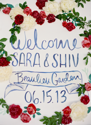 colorful-floral-welcome-wedding-sign