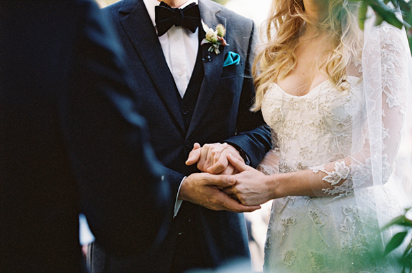 delicate-lace-sleeve-wedding-dress