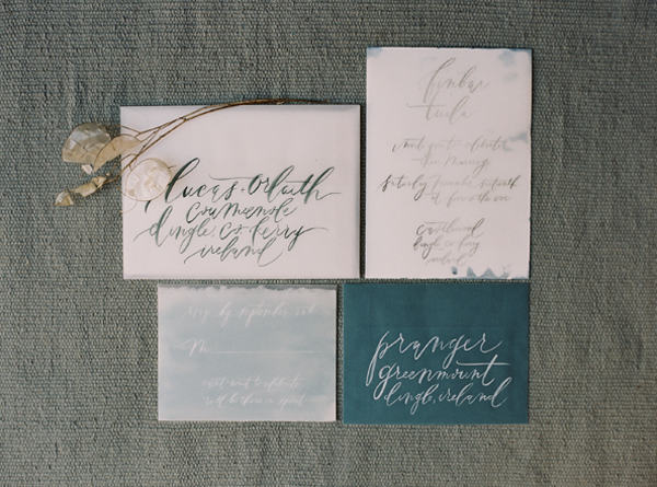 destination-calligraphy-wedding-invitations