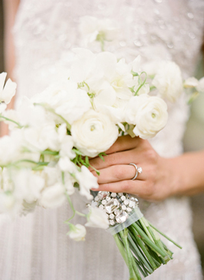 diamond-wrapped-wedding-bouquet