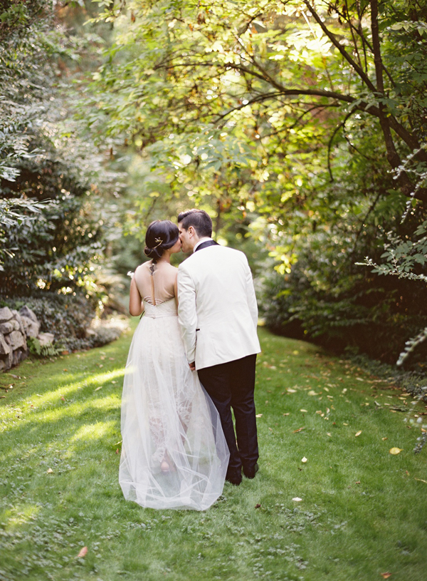 elegant-black-and-white-wedding-ideas