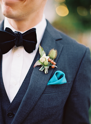 elegant-colorful-wedding-boutonniere