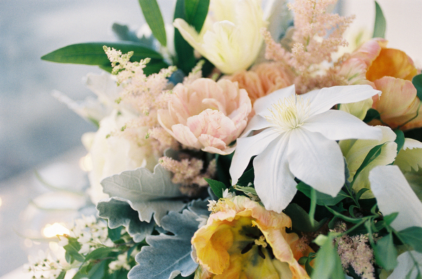 elegant-spring-wedding-colors-ideas