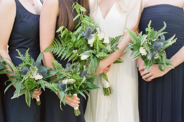 elisa-bricker-virginia-wedding-bridesmaids-bouquets-flowers3