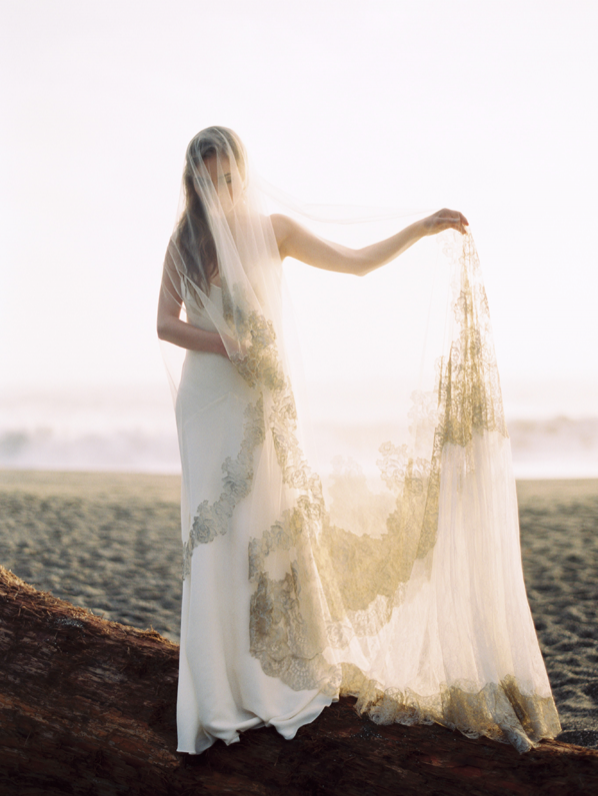 erich-mcvey-ginny-oceanside-wedding-ideas-full-length-lace-veil