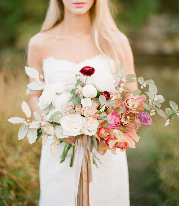 fall-wedding-colors-bouquet
