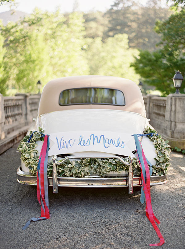 getaway-car-decoration-wedding-ideas