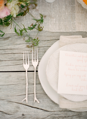 gray-wedding-reception-table-settings