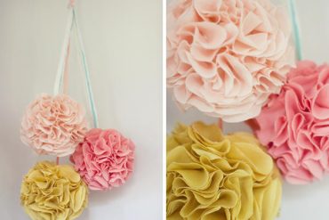 hanging pom pom2