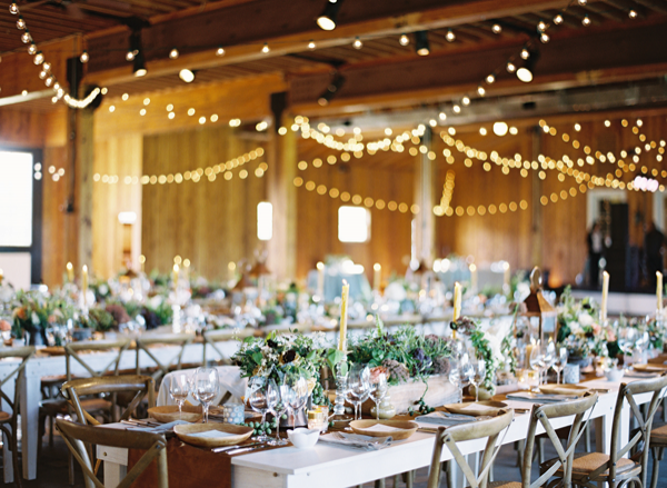 indoor-wedding-string-lights-ideas