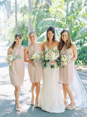 kelli-elizabeth-wedding-bridesmaids-blush-dresses