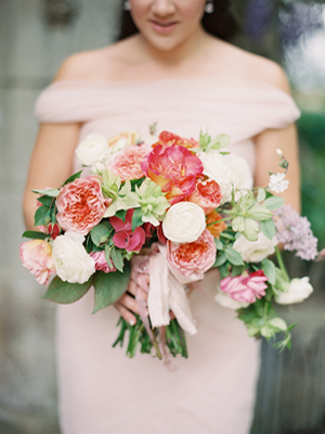lilac-garden-rose-wedding-bouquet