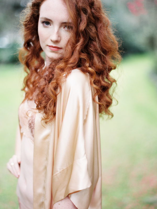 natural-wedding-hair-curly-red