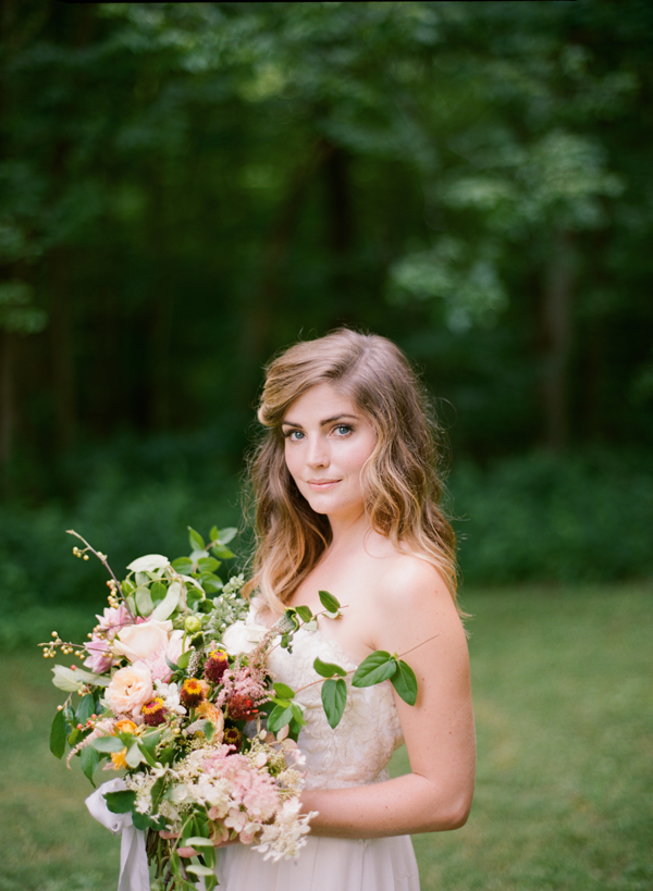 organic-colorful-wedding-bouquet