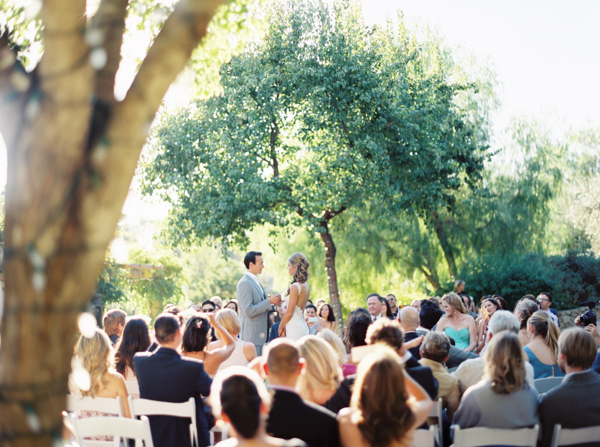 outdoor-Ojai-Resort-wedding-ceremony