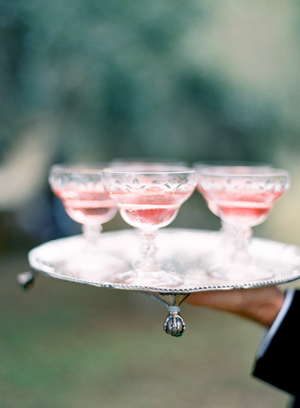 pink-champagne-glasses-wedding-cocktails