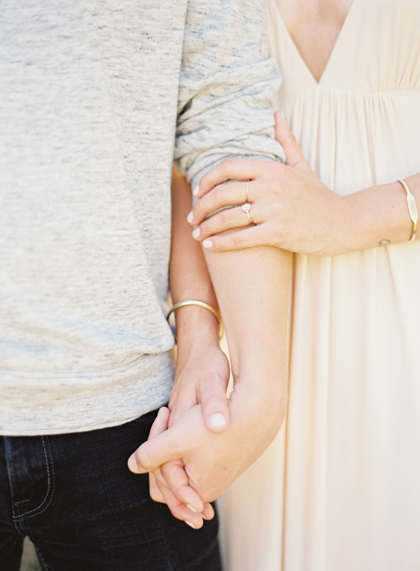 simple-elegant-outdoor-engagement-photography