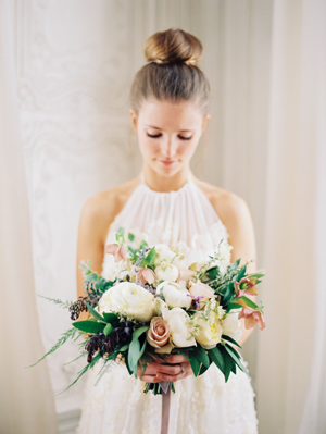soft-elegant-wedding-bouquet-ideas