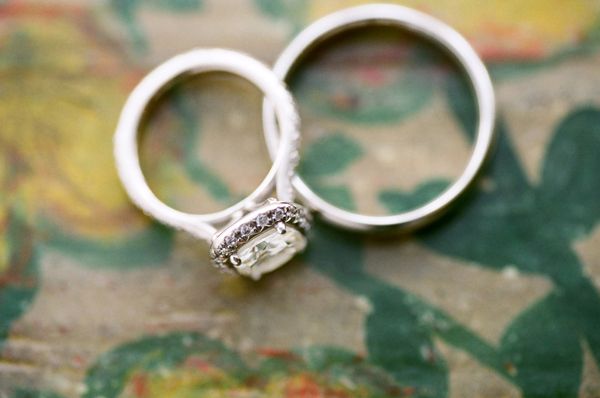 unique-diamond-engagment-ring