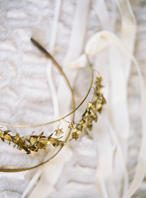 vintage-gold-wedding-tiara-ideas