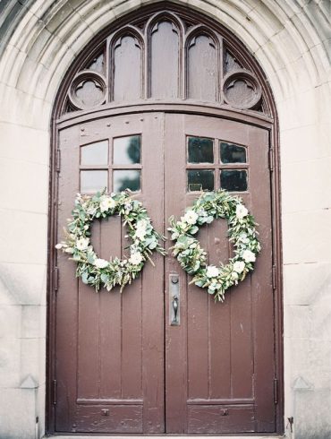 Wedding Ceremony Wreath Ideas