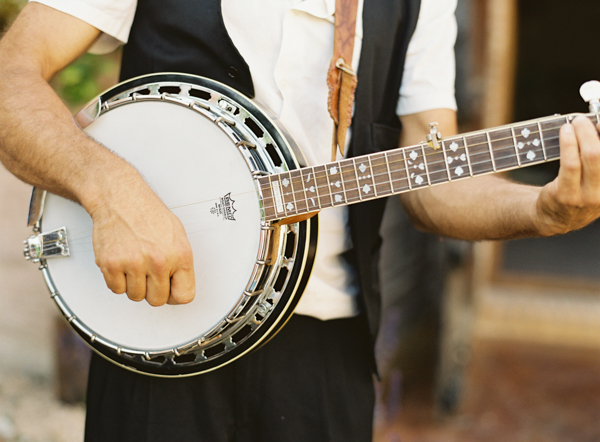 wedding-music-ideas-banjo