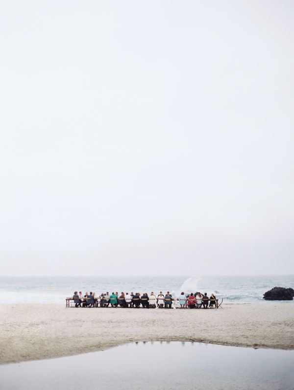 wedding-reception-sand-bar-pfeiffer-beach-state-park-fog-big-sur-dinner-party