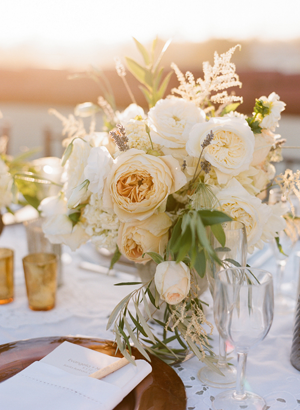 white-and-green-elegant-wedding-reception-ideas