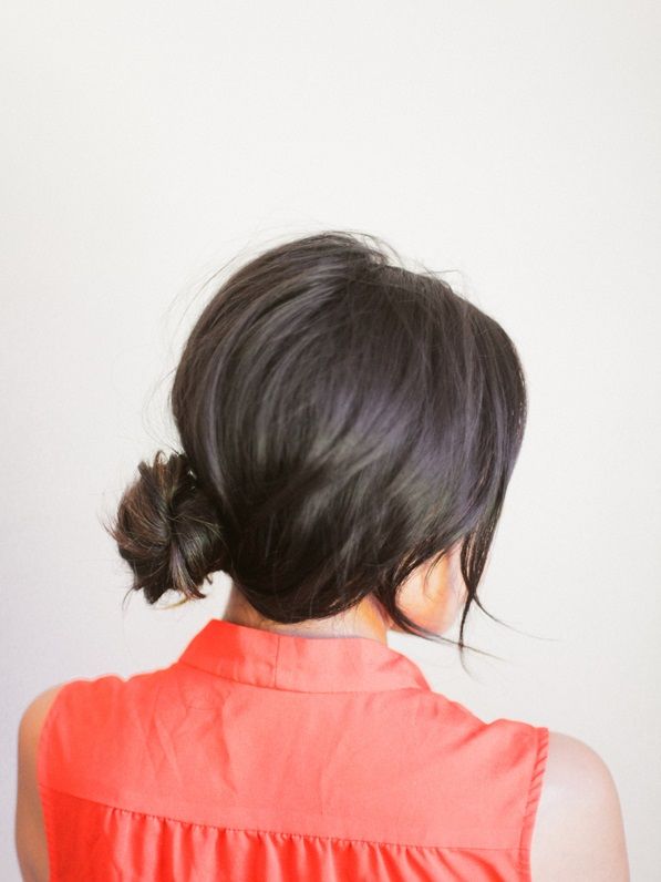 1-two-bobby-pin-wedding-hairstyle