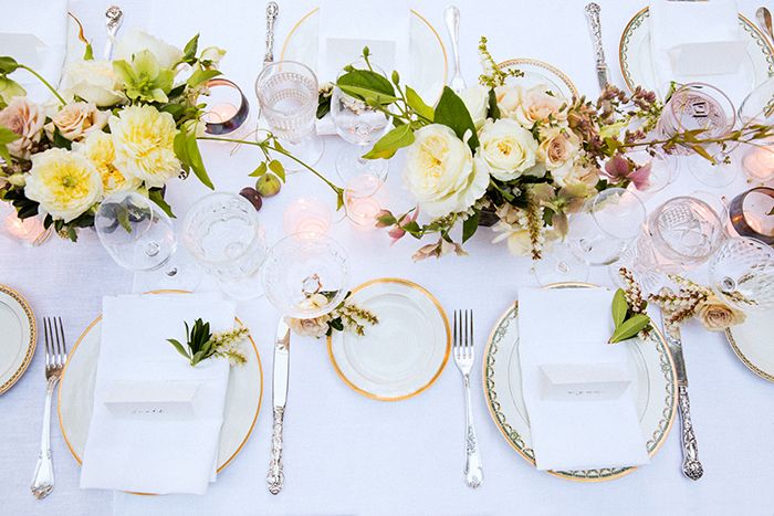 12-gold-white-green-pink-wedding-decor