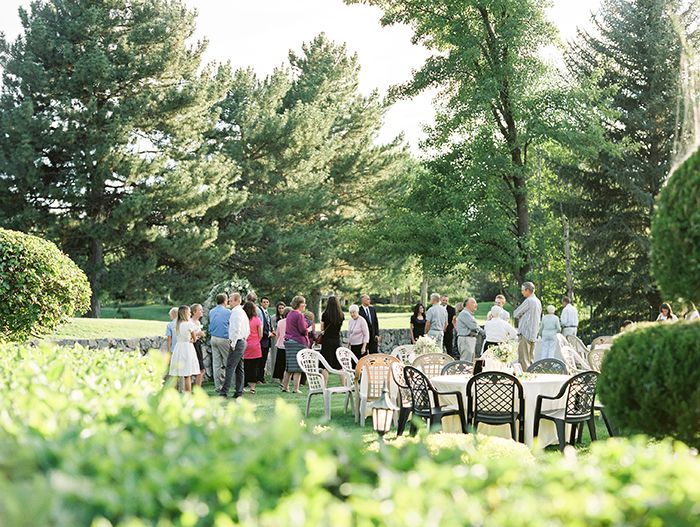 14-outdoor-wedding-reception-inspiration
