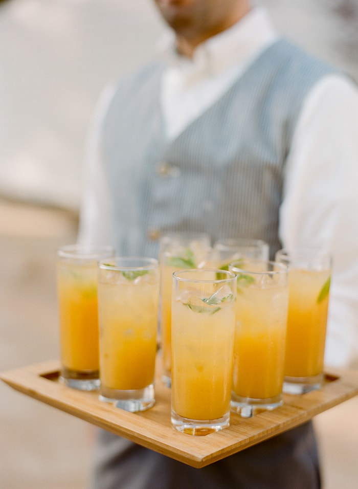 16-wedding-cocktail-ideas