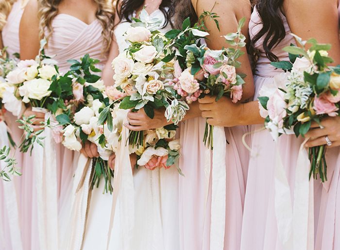 24-white-bridesmaid-bouquet