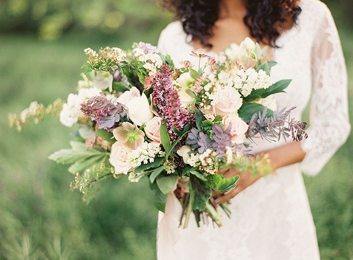 6-white-green-purple-wedding-bouquet