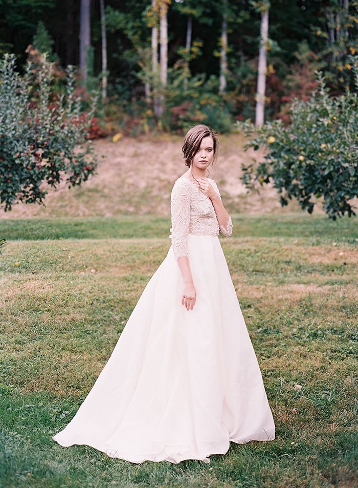 7-elegant-glam-wedding-gown