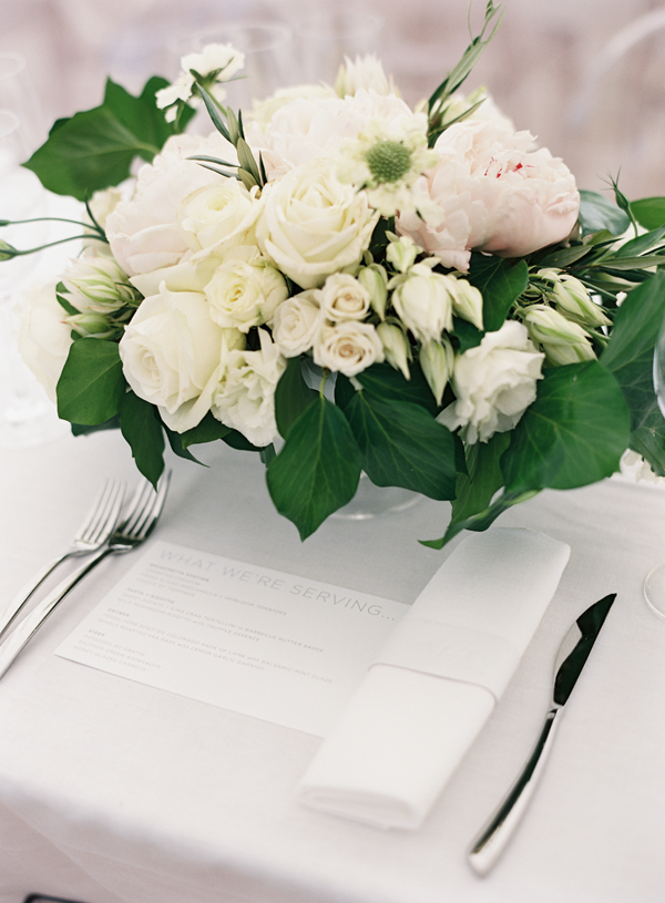L-white-and-pink-wedding-flowers