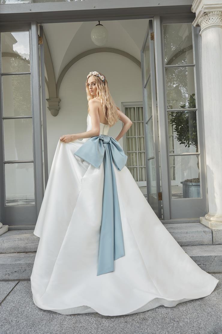 Narcissus gown from Sareh Nouri's fall 2022 collection