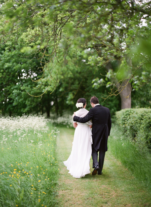 Polly-Alexandre-English-Country-Wedding-bride-groom-path15